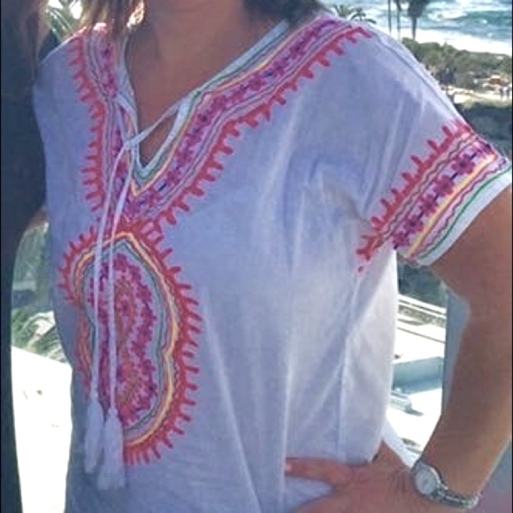 “Debbie Katz” Boho Embroidered Barely Worn Bathing Suit Cover or Long Shirt - Picture 6 of 16